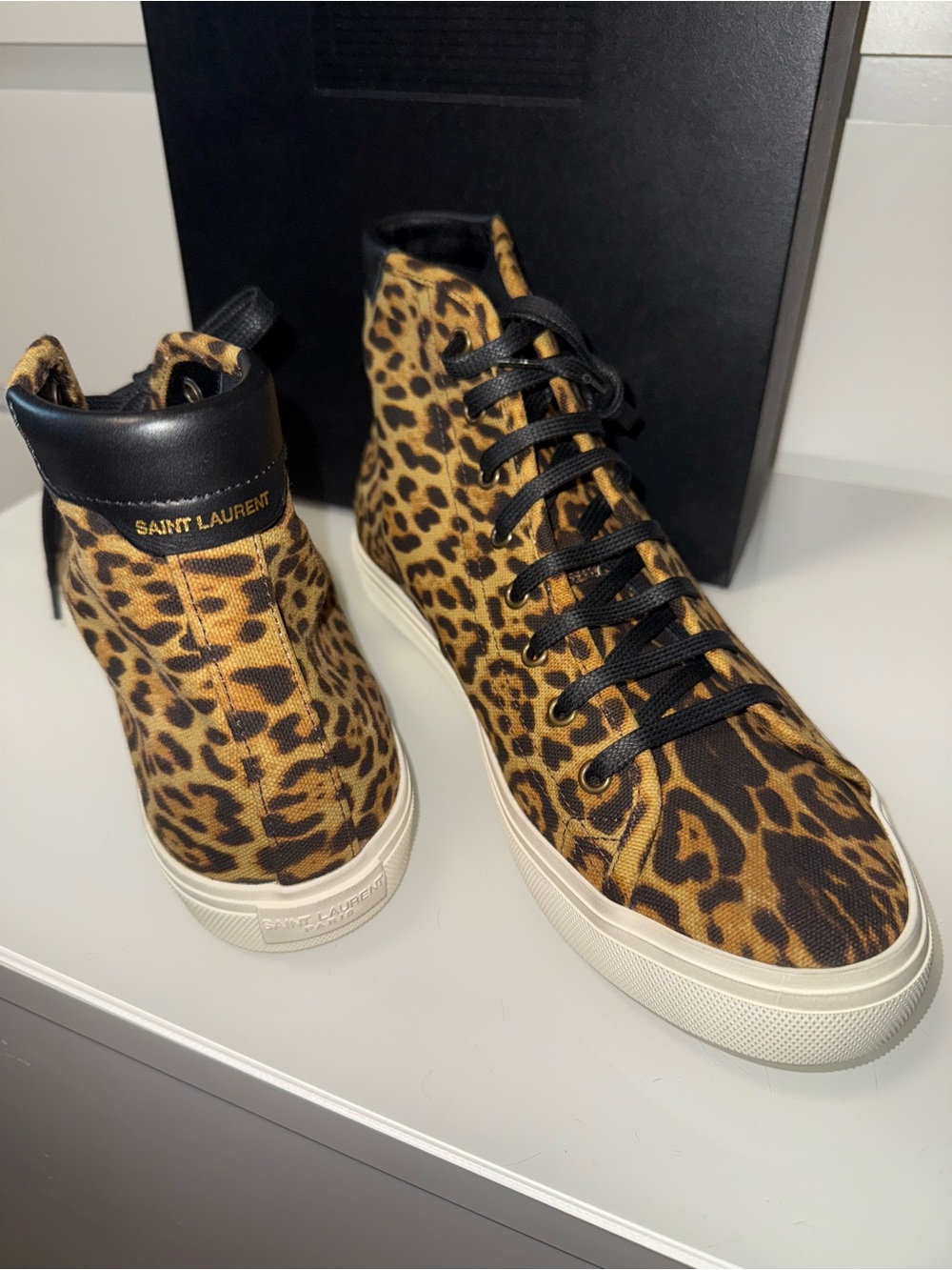 Saint Laurent Leopard Print High-Top Sneakers - New Full Set - Picture 6 of 17